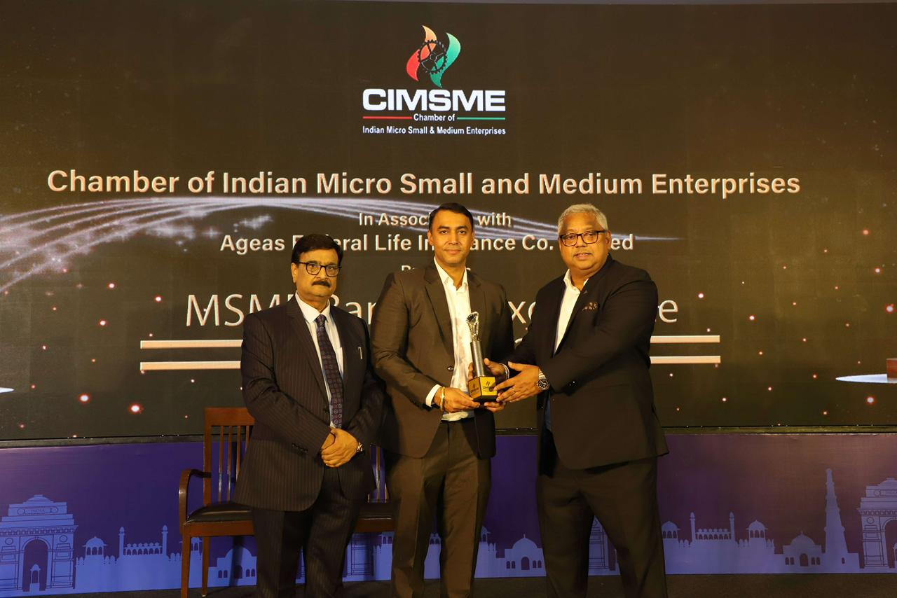 Director of AM Realty Solutions honored with a prestigious award by the Chamber of Indian Micro, Small & Medium Enterprises (CIMSME), recognizing excellence and leadership in the real estate sector.